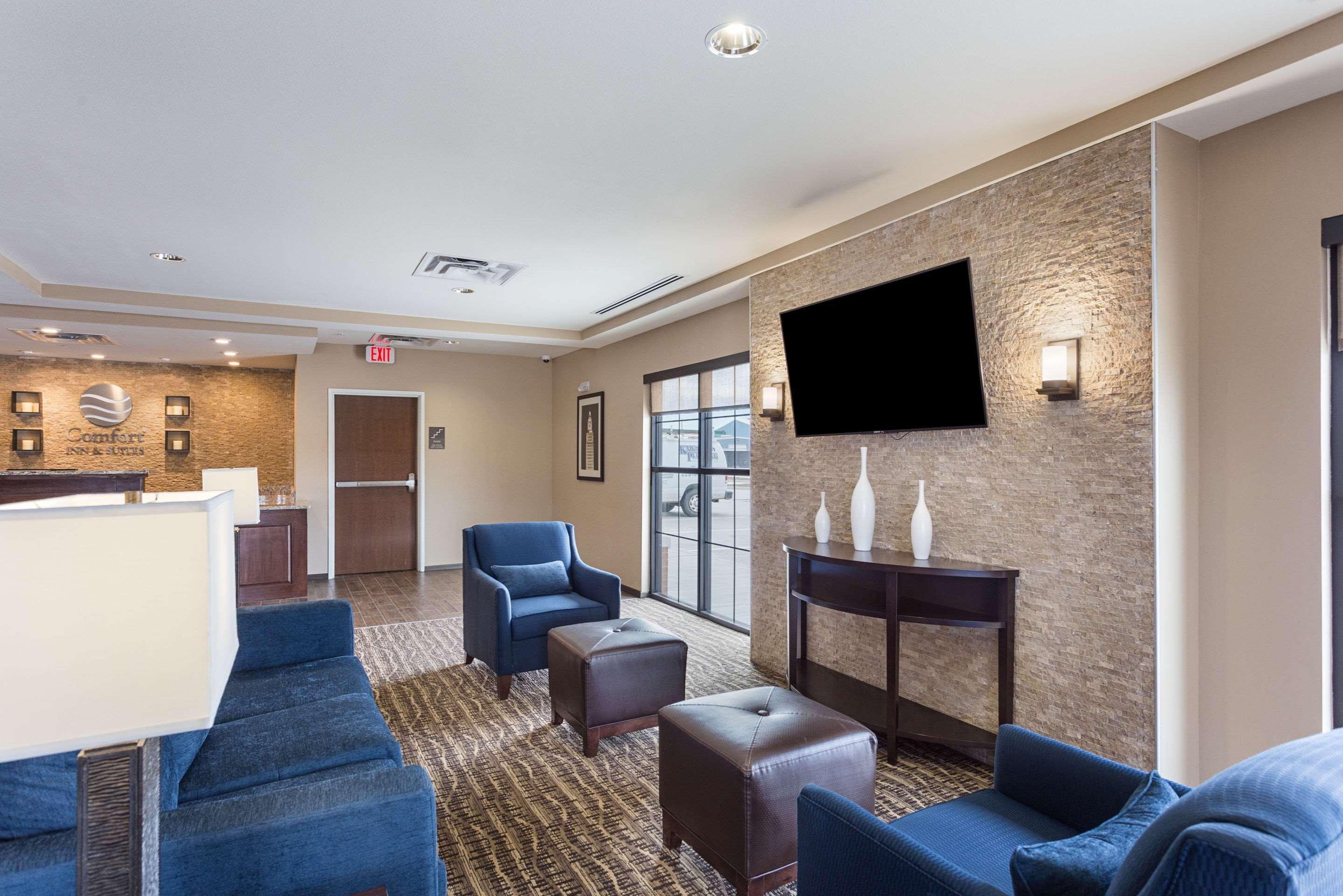 Comfort Inn & Suites Zachary Buitenkant foto
